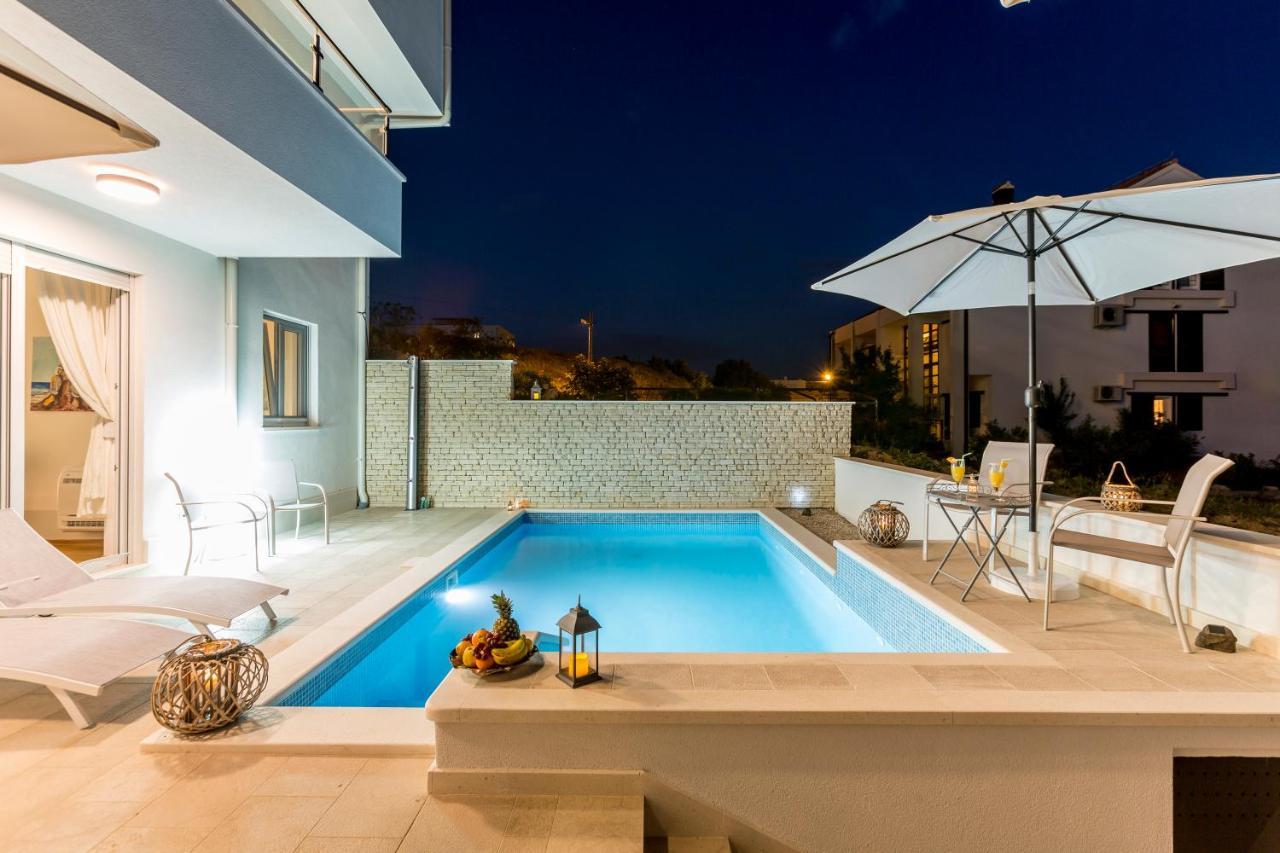Luxury Villa Bello Horizonte With Swimming Pool Сплит Екстериор снимка