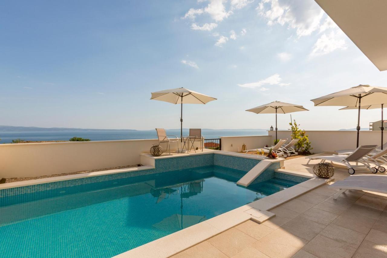 Luxury Villa Bello Horizonte With Swimming Pool Сплит Екстериор снимка